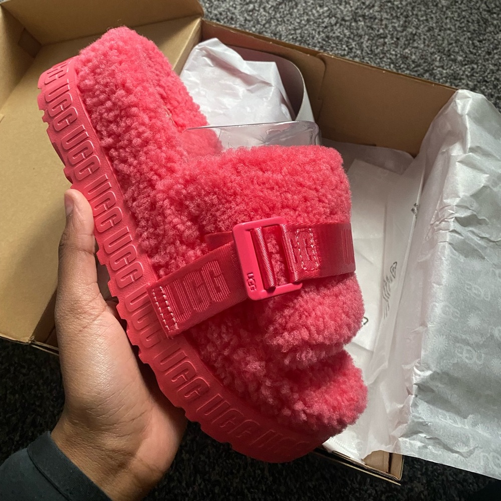 Brand New Pink Ugg Fluffita Slides
